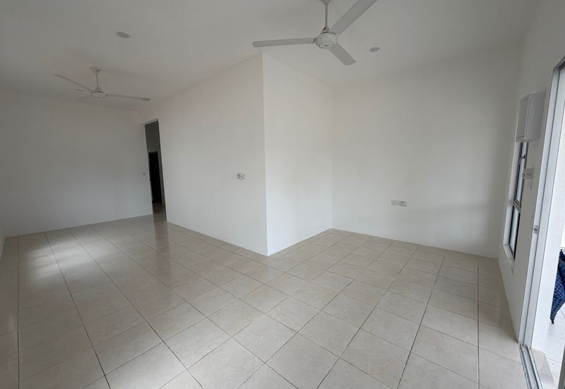 FREEHOLD 0 DOWNPAYMENT New 1 Storey TERRACE FULL LOAN 5min Mantin Town 
