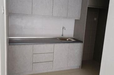 Vista Sri Tanjung Condominium