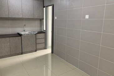 Vista Sri Tanjung Condominium