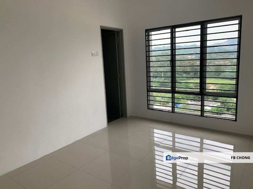 FULL LOAN Sri Tanjung Apartment 1140sqf 10min Kajang, Selangor, Semenyih