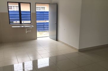 Bandar Baru Salak Tinggi