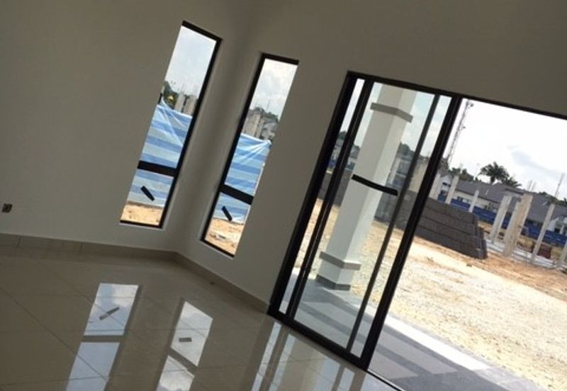 Bandar Baru Salak Tinggi