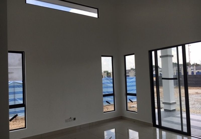 Bandar Baru Salak Tinggi