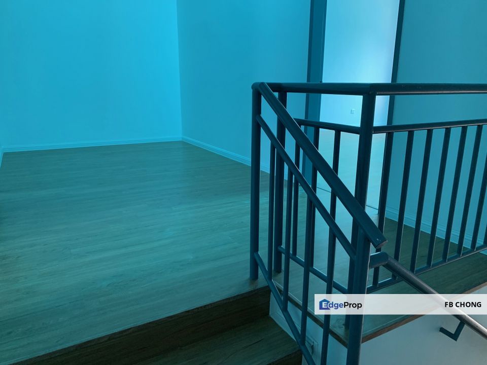 0 DOWNPAYMENT 10min Kota Warisan OPEN MARKET Jalan Gemilang NEW TERRACE 15min Putrajaya, Cyberjaya, Selangor, Sepang