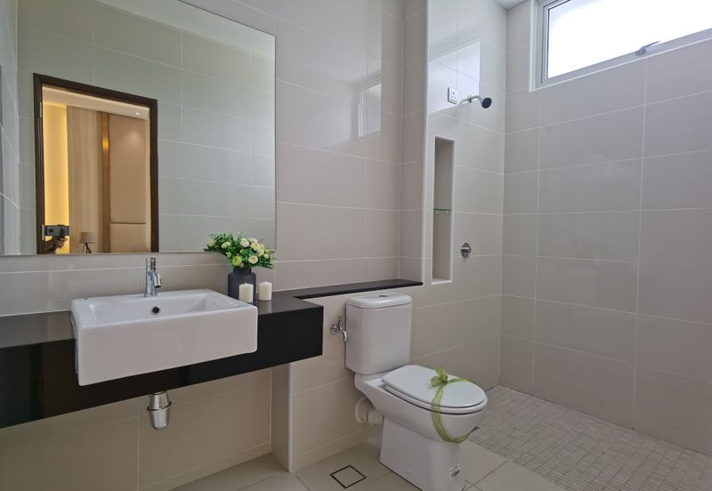 HILL TOP NEW SEMI D 2 Storey 0 DOWNPAYMENT Sungai Long Cheras SPCAIOUS LAYOUT 20min KL 