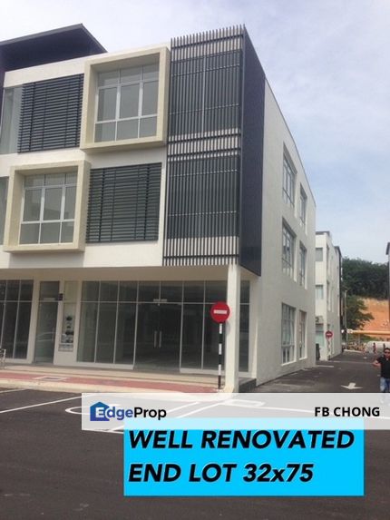 Well Renovated 32x75 End Lot Ground Floor Shop Semenyih , Selangor, Semenyih