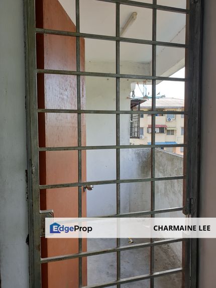 Pangapuri PKNS Rumah Pangsa Seksyen 20 Shah Alam , Selangor, Shah Alam