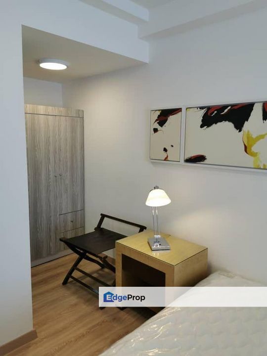 Emporis, Selangor, Kota Damansara