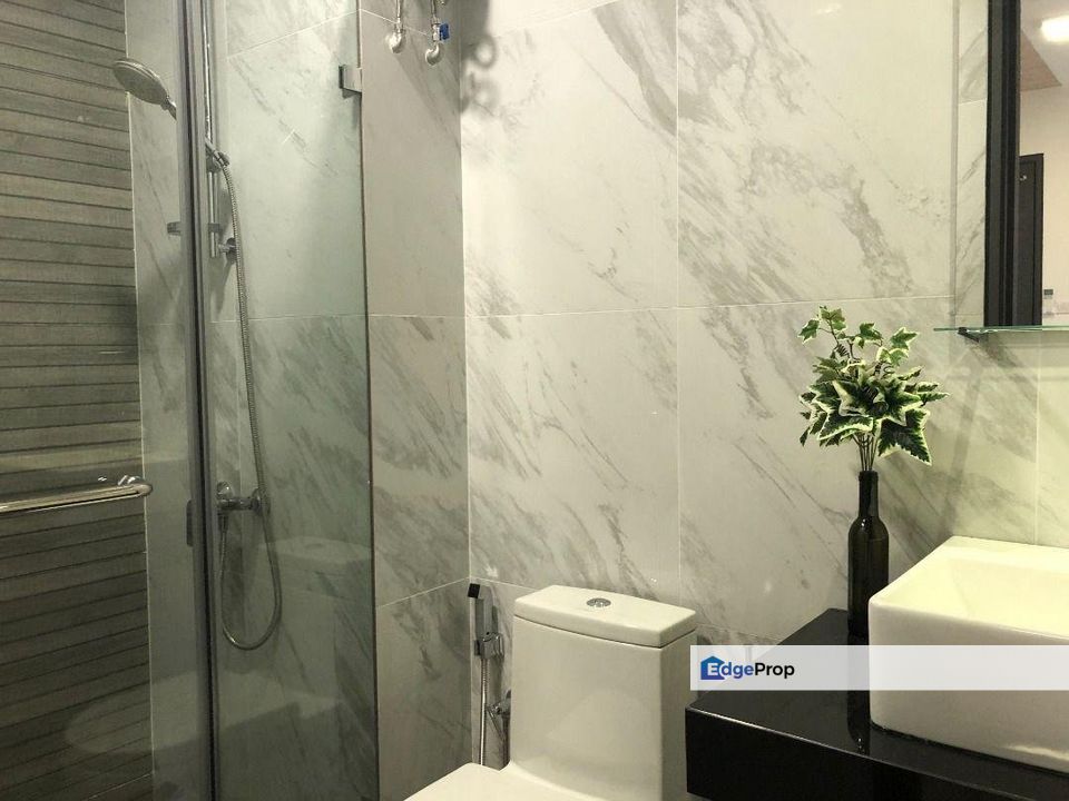 Emporis, Selangor, Kota Damansara