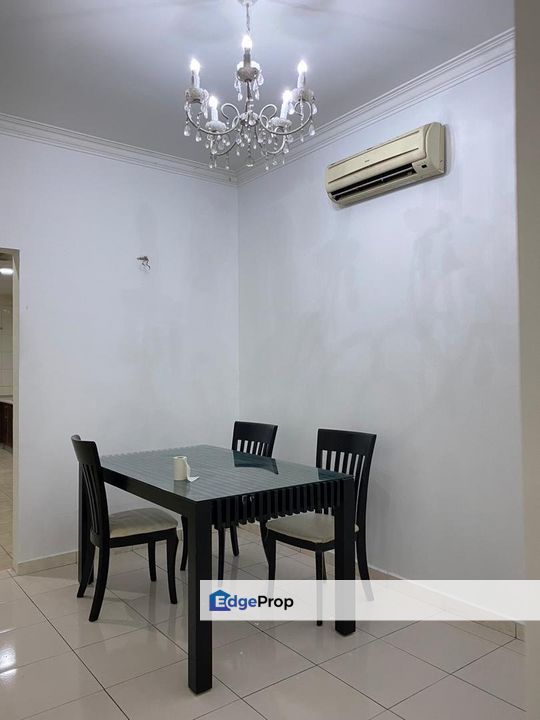Seksyen 5, Kota Damansara Double Storey House for Sale, Selangor, Kota Damansara