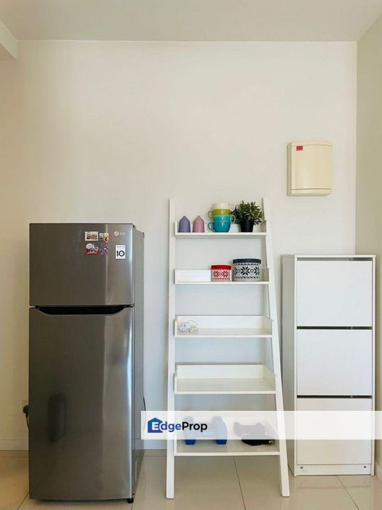 Cascades Residences 1 bedroom Fully Furnished unit for Sale, Selangor, Kota Damansara