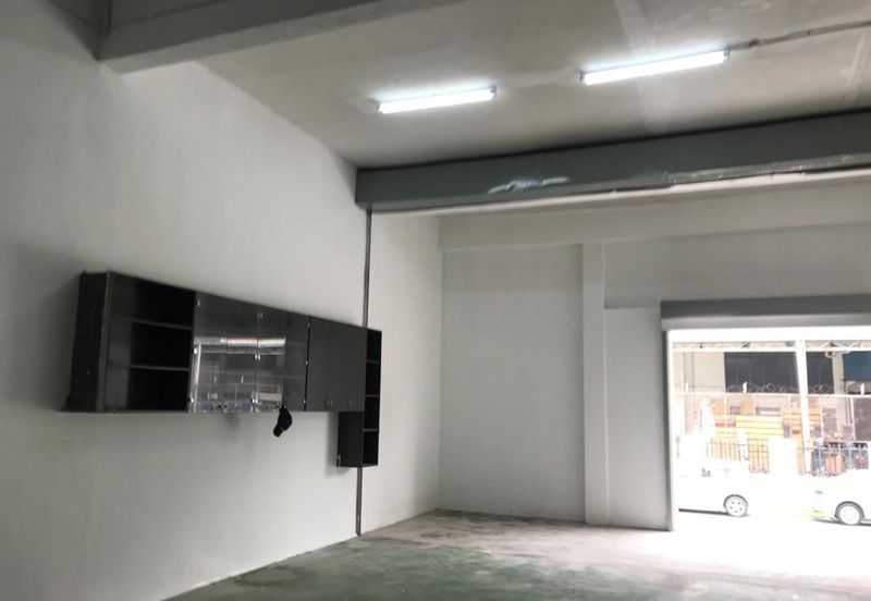 Taman Industrial Sungai Buloh (TSB Commercial Centre)