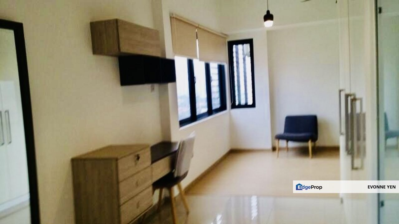 Fully furnished Studio for Rent at Strand Residence, Selangor, Kota Damansara