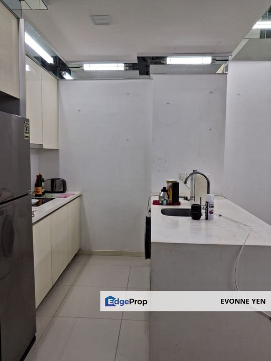 Fully furnishes unit for rent at Tropicana Avenue, Selangor, Tropicana