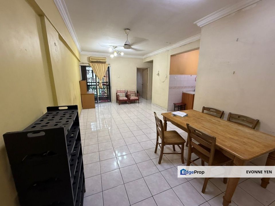 3 rooms at Pelangi Damansara condominium for Rent , Selangor, Kota Damansara