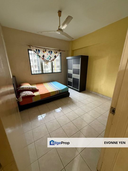 3 rooms at Pelangi Damansara condominium for Rent , Selangor, Kota Damansara