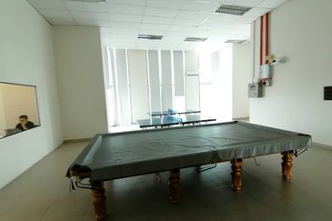 Tropicana City Tropics