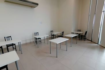 Tropicana City Tropics