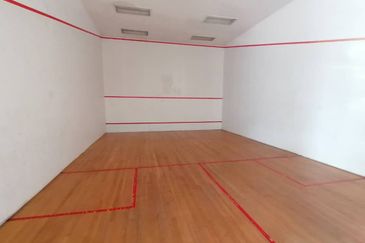 Tropicana City Tropics