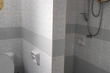 Mutiara Damansara 2 Storey Corner house for Sale, Gated and Guarded