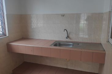 Mutiara Damansara 2 Storey Corner house for Sale, Gated and Guarded