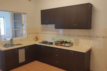 Mutiara Damansara 2 Storey Corner house for Sale, Gated and Guarded