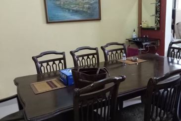 Section 22 Petaling Jaya 1 Storey End Lot Link House For SALE