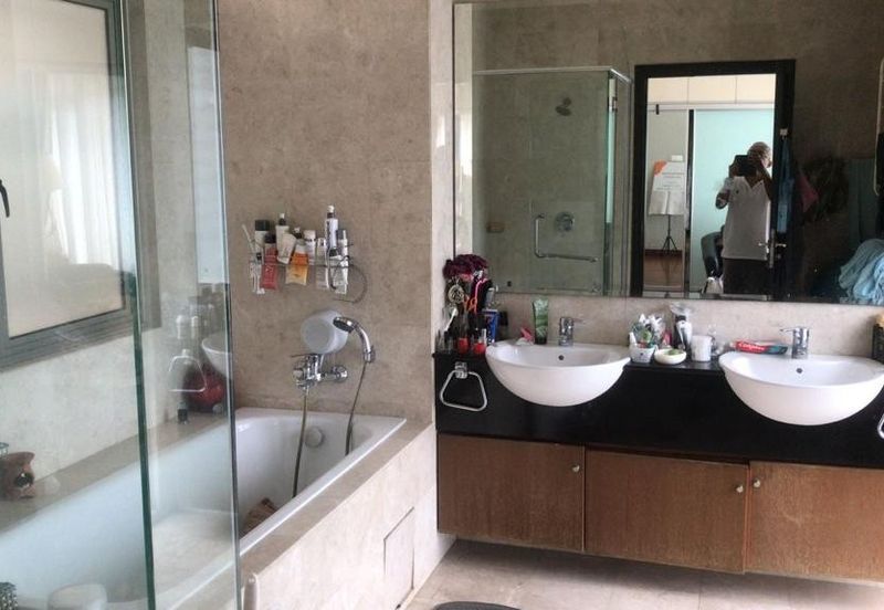 Changkat Kiara Surya