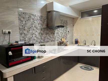 SS3 Taman Universiti 1.5  Storey Link House for SALE, Selangor, Kelana Jaya