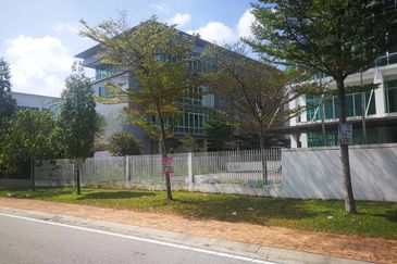 Temasya Glenmarie (Commercial)