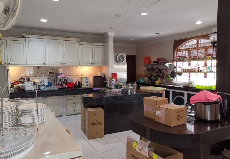 Seksyen 6, Kota Damansara