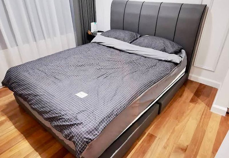 Pavilion Ceylon Hill