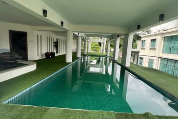 Bukit Tunku 5 Storey Bungalow For SALE