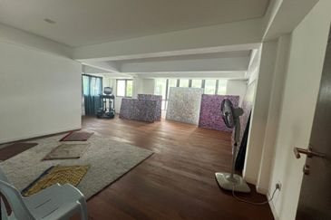 Bukit Tunku 5 Storey Bungalow For SALE