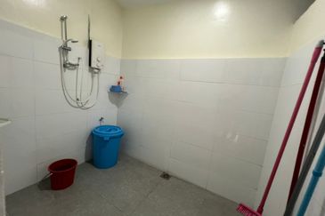 Taman Tai Onn 1 Storey Bungalow house for SALE