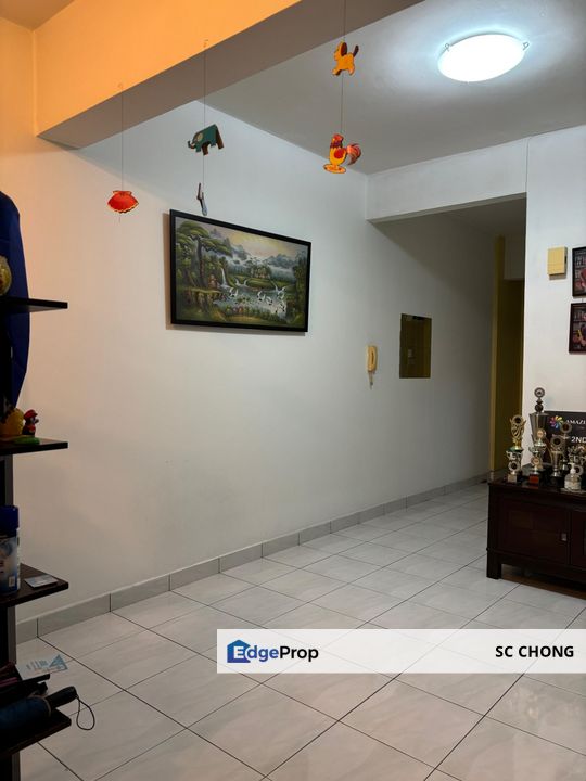 Dataran Prima Condominium Well Kept unit for SALE, Selangor, Kelana Jaya