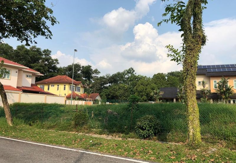 Seksyen 8, Kota Damansara