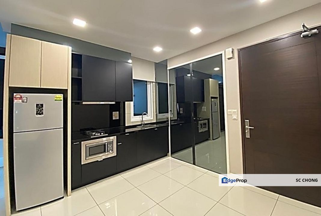 Uptown Residences Condominium Fully furnished for SALE, Selangor, Damansara Utama