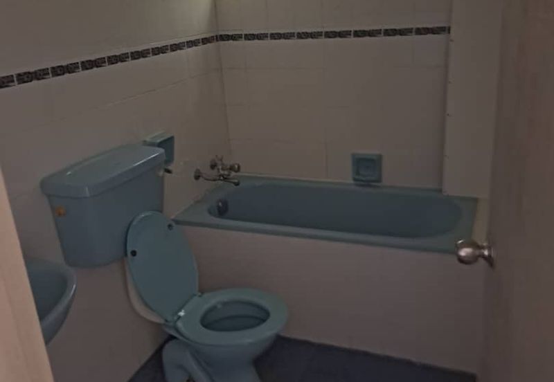 Silverpark Apartment