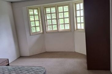 Silverpark Apartment