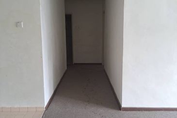 Silverpark Apartment