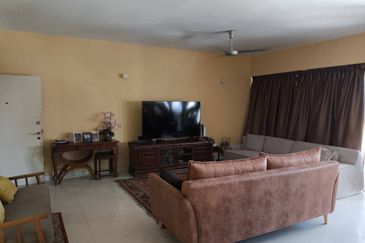 The Plaza Condominium