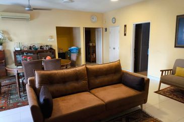 The Plaza Condominium