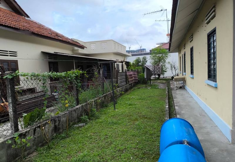 Seksyen 1, Petaling Jaya