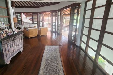 Tropicana Golf & Country Resort