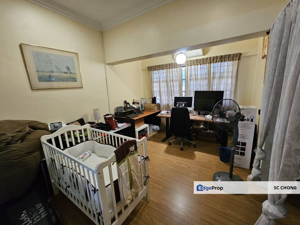 SS 2 Petaling Jaya 2 Storey Semi-detached House for SALE, Selangor, Petaling Jaya