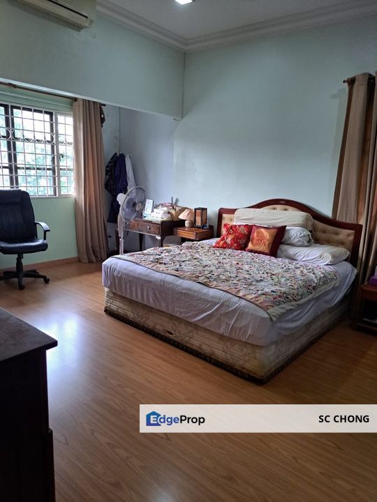 SS 2 Petaling Jaya 2 Storey Semi-detached House for SALE, Selangor, Petaling Jaya