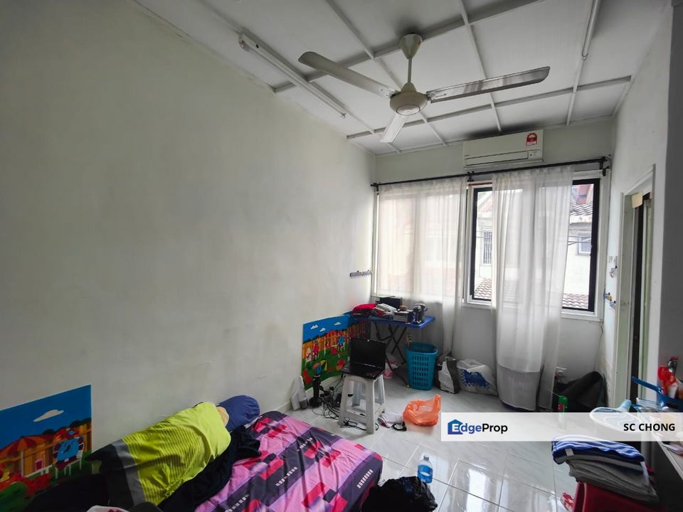 Taman Megah SS 24 2 Storey End Lot Link House for Sale, Selangor, Petaling Jaya