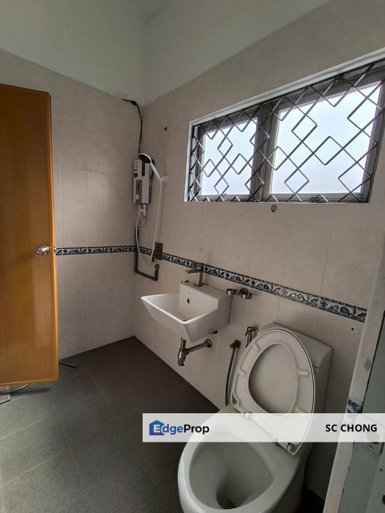 SS 2 2 Storey Link House for SALE, Selangor, Petaling Jaya