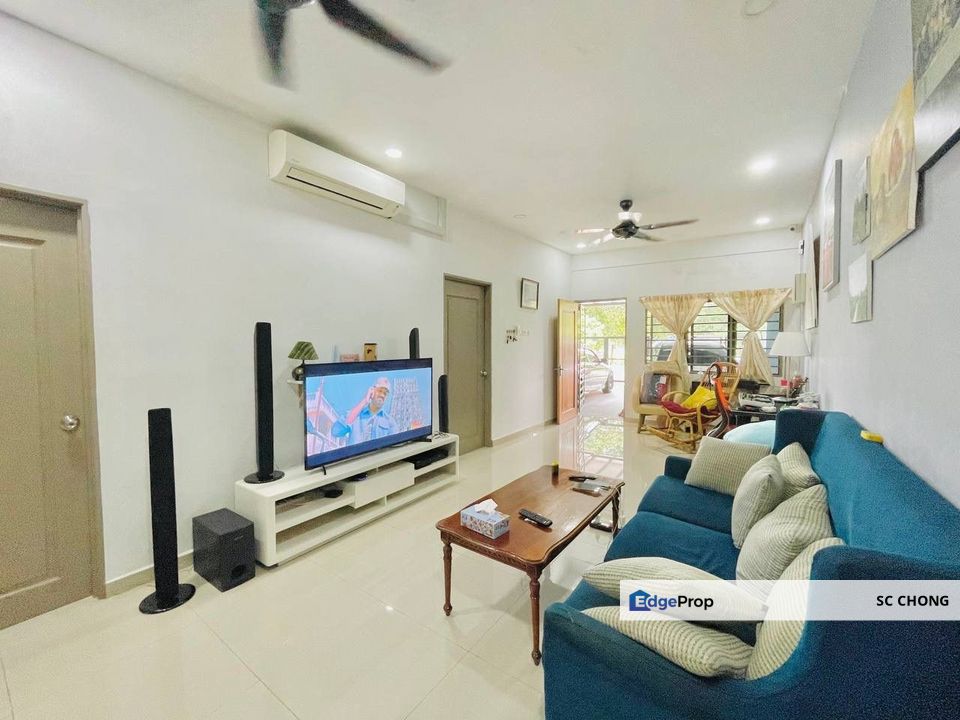 Section 14 Petaling Jaya 1.5 Storey Link house For SALE, Selangor, Petaling Jaya